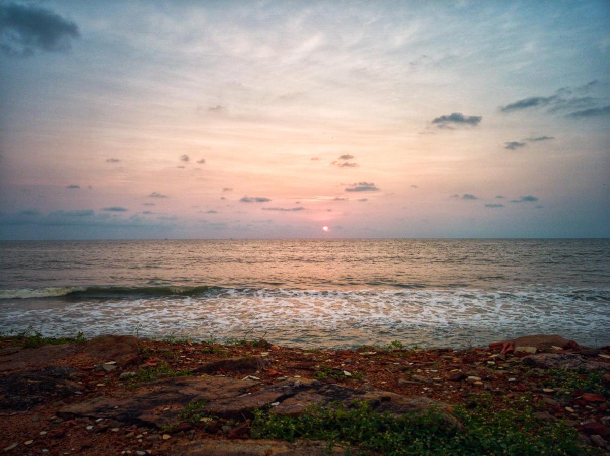 Sea View Resort-& Spa Cherai Cherai Beach Esterno foto