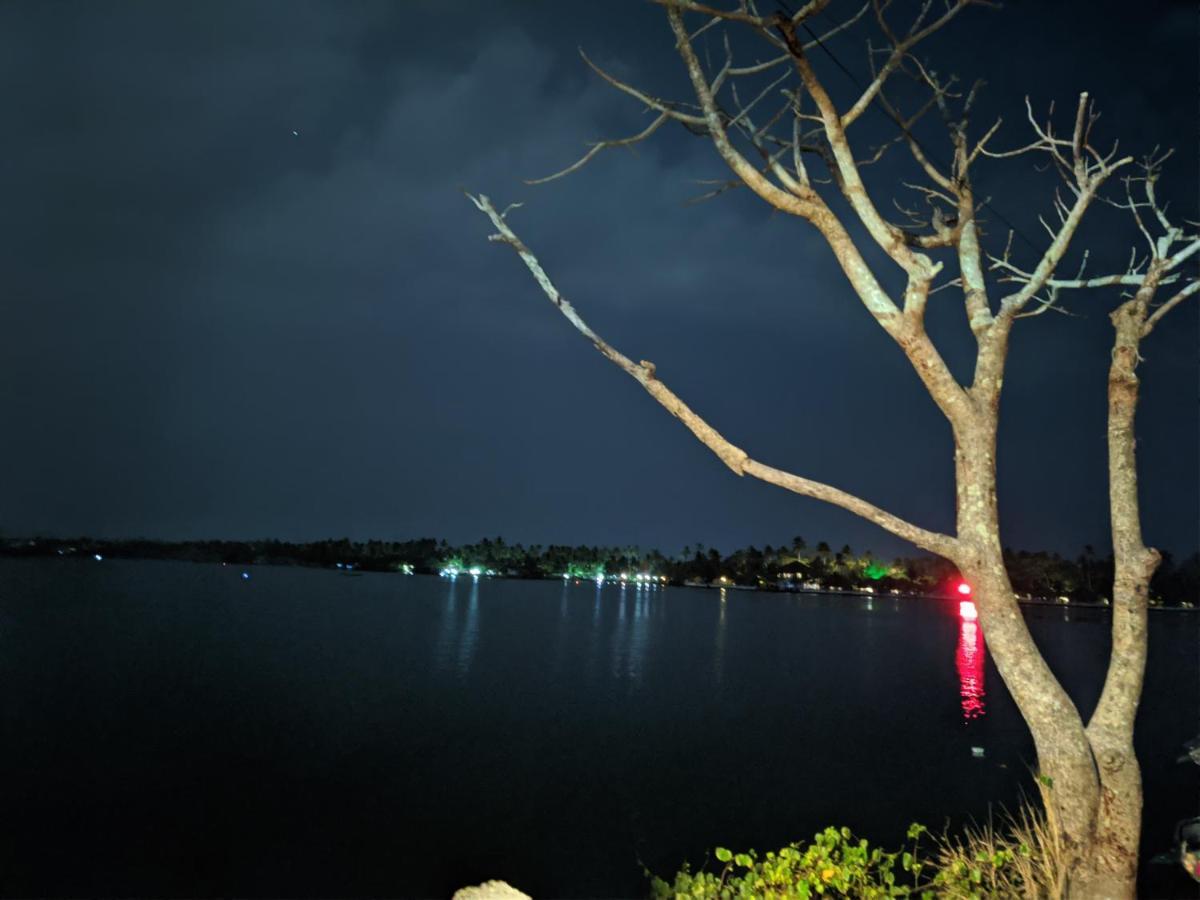 Sea View Resort-& Spa Cherai Cherai Beach Esterno foto