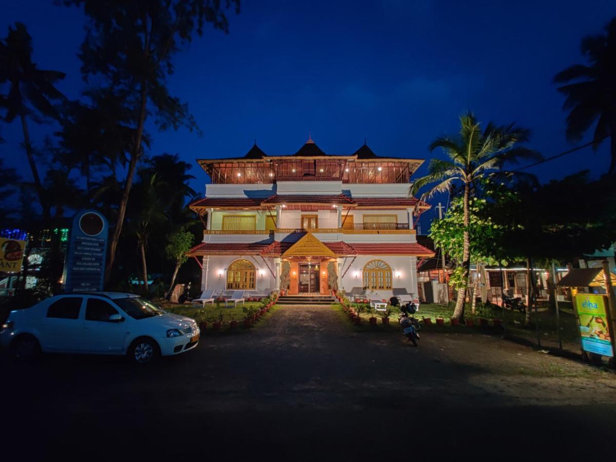 Sea View Resort-& Spa Cherai Cherai Beach Esterno foto