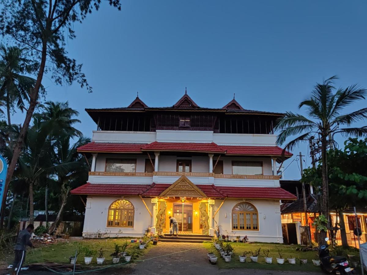 Sea View Resort-& Spa Cherai Cherai Beach Esterno foto